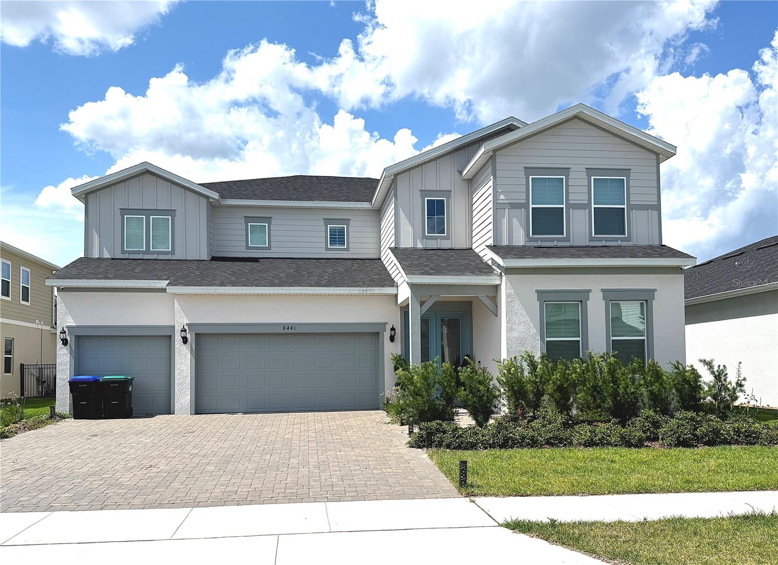 View details of listing 8441 PARK CLIFF WAY ORLANDO with MLS# S5150293