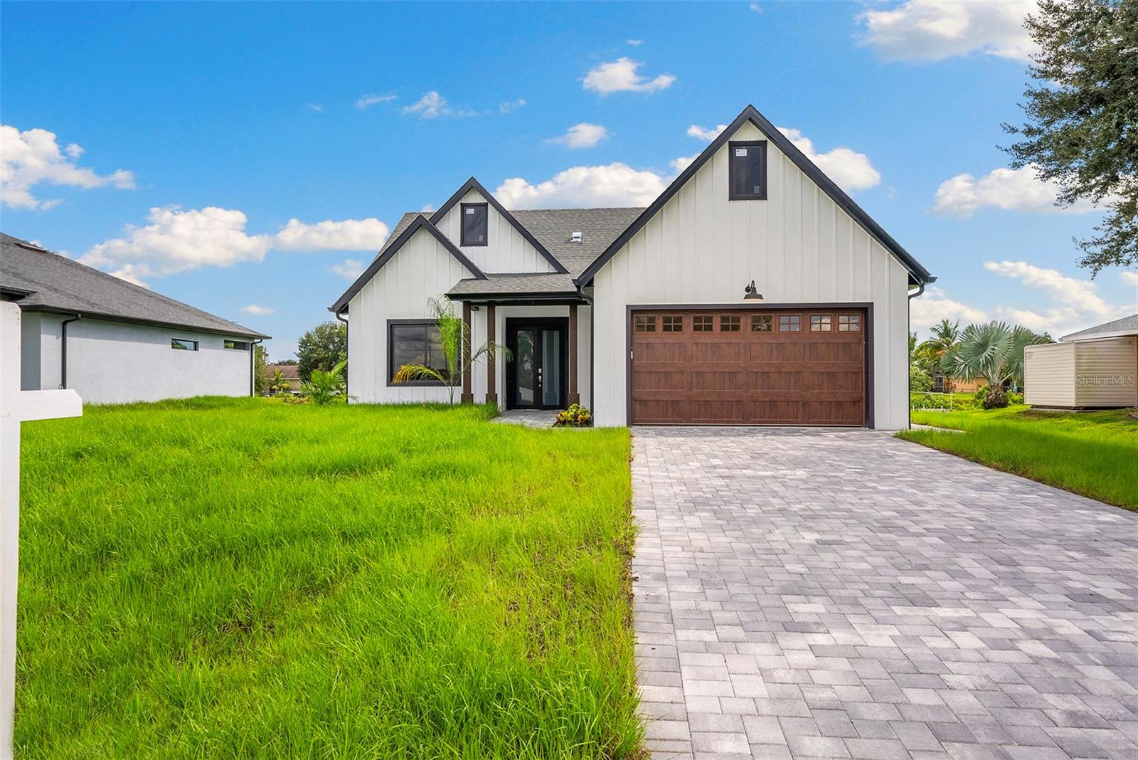 View details of listing 4308 3RD ST SW LEHIGH ACRES with MLS# TB8362705