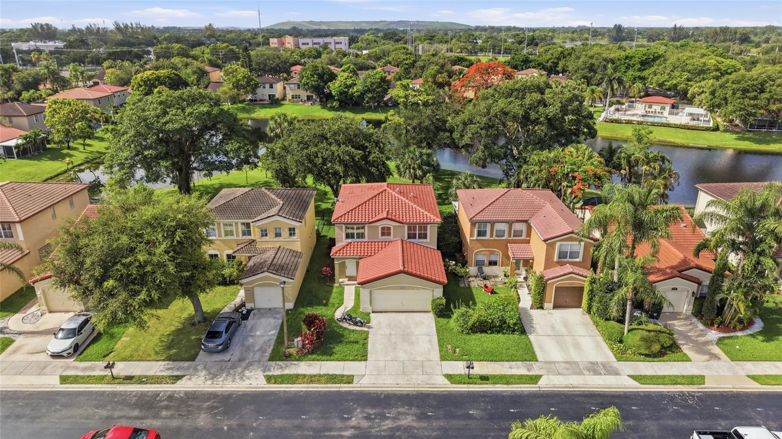Listing TB8525973 4258 NW 1ST DR, DEERFIELD BEACH, FL 33442