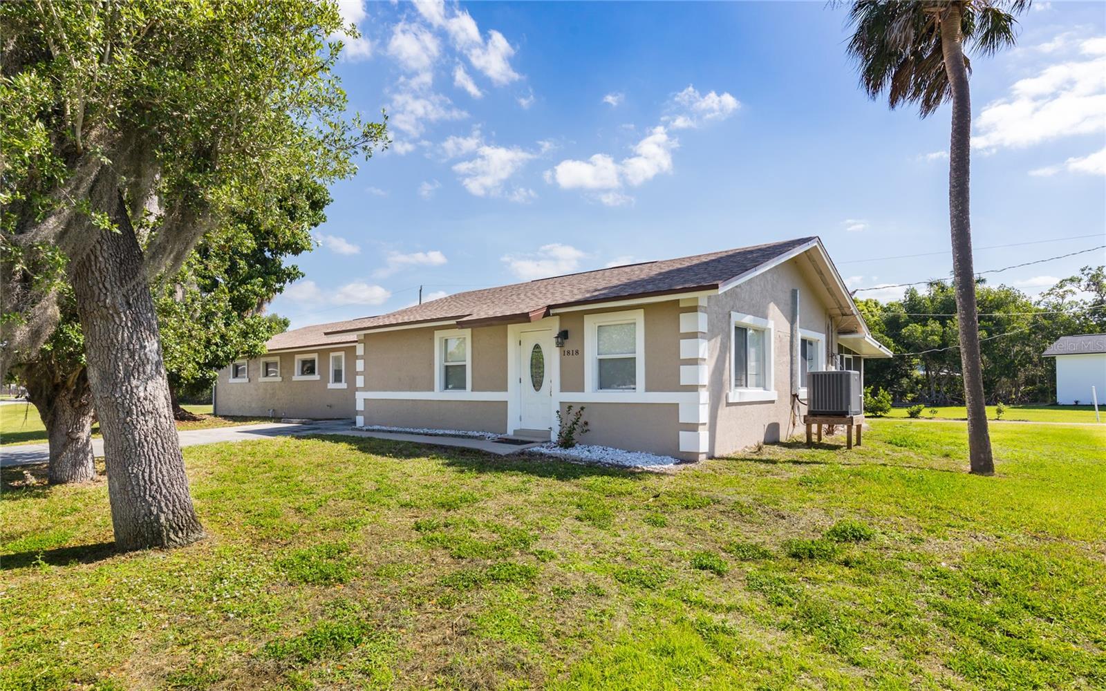 View details of listing 1818/1822 STEVENSON RD NORTH FORT MYERS with MLS# TB8531551