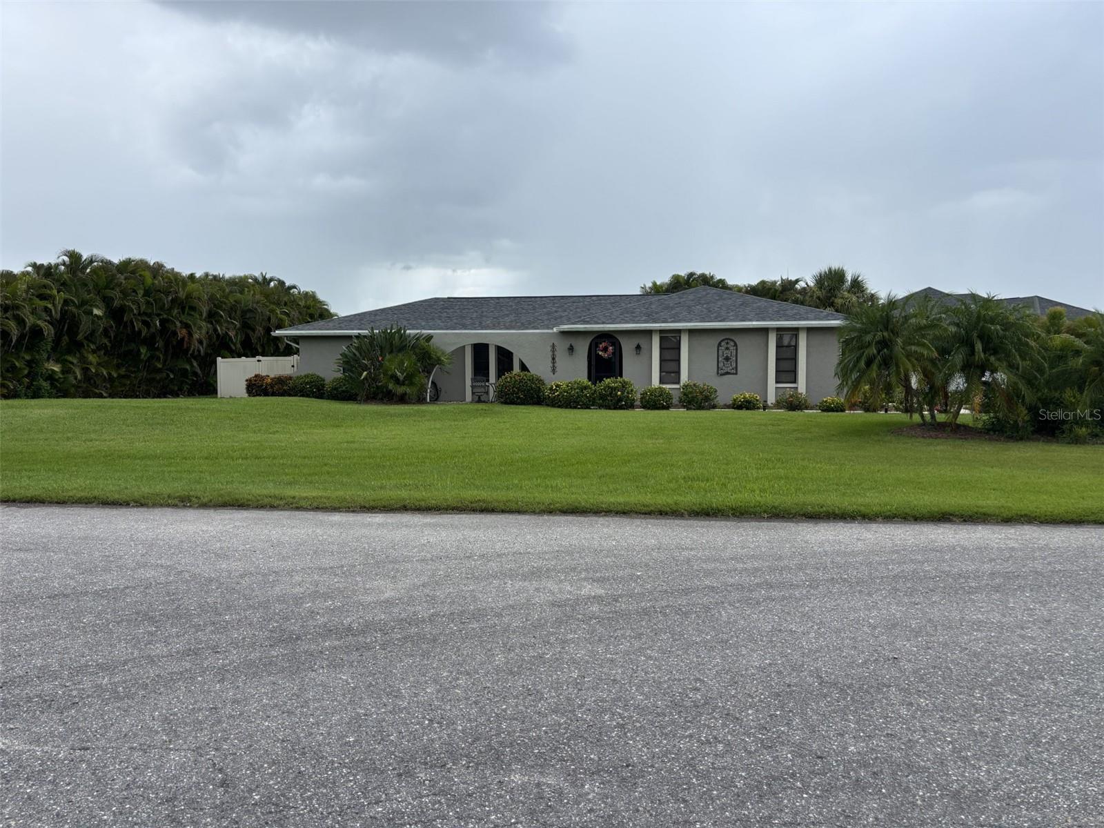 View details of listing 17071 WATERS EDGE CIR NORTH FORT MYERS with MLS# TB8532643