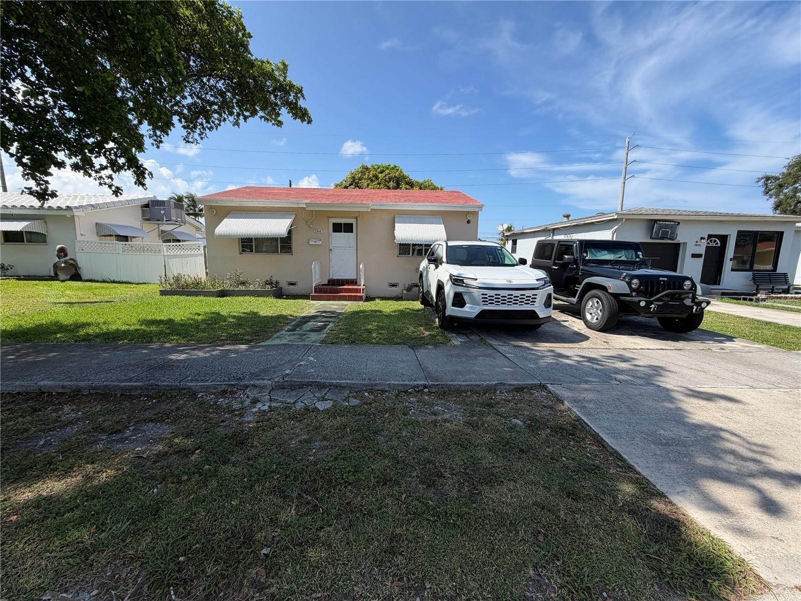 Listing TB8532820 2447 ARTHUR ST, HOLLYWOOD, FL 33020