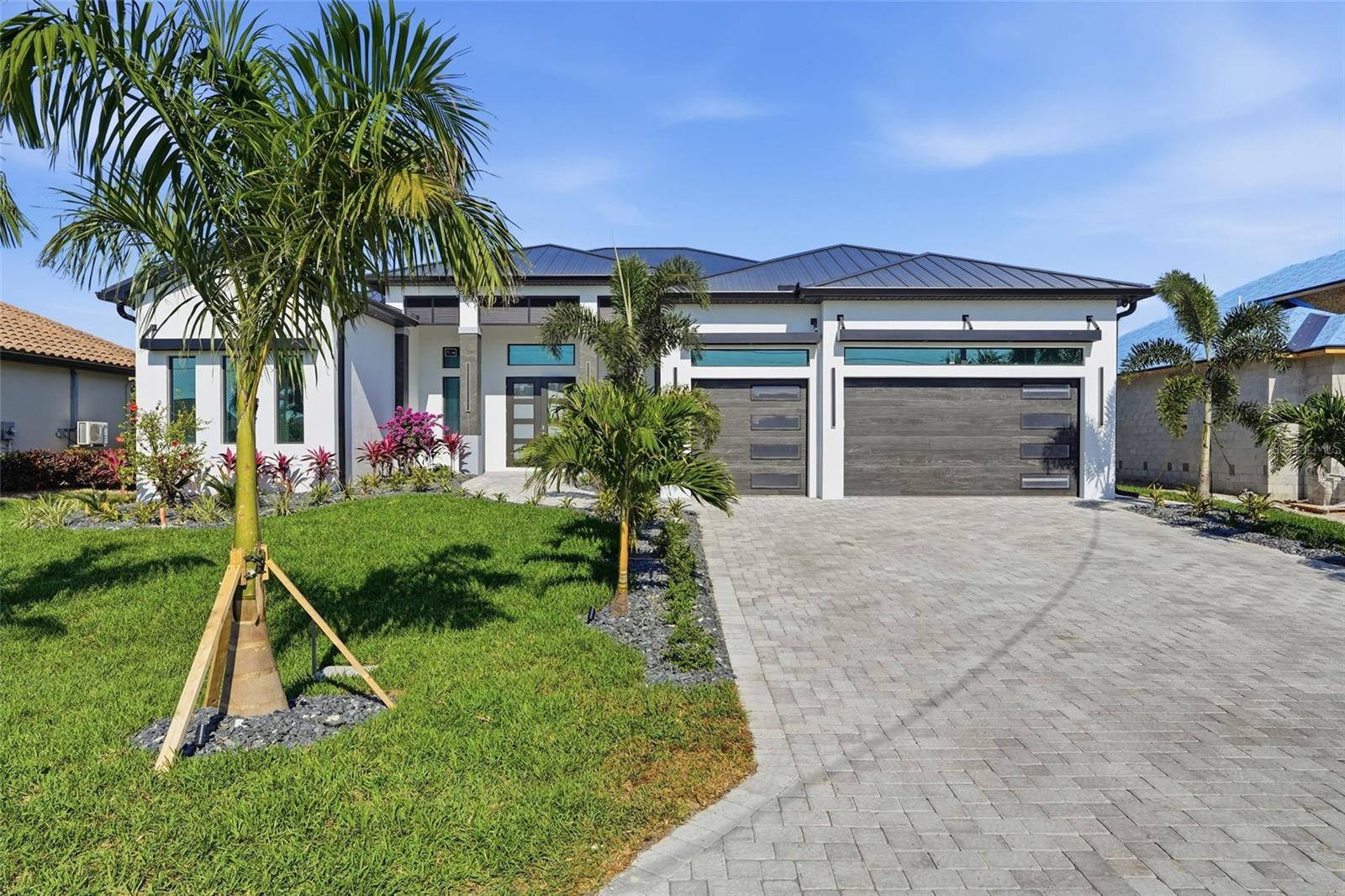Listing TB8556323 2819 SW 40TH ST, CAPE CORAL, FL 33914