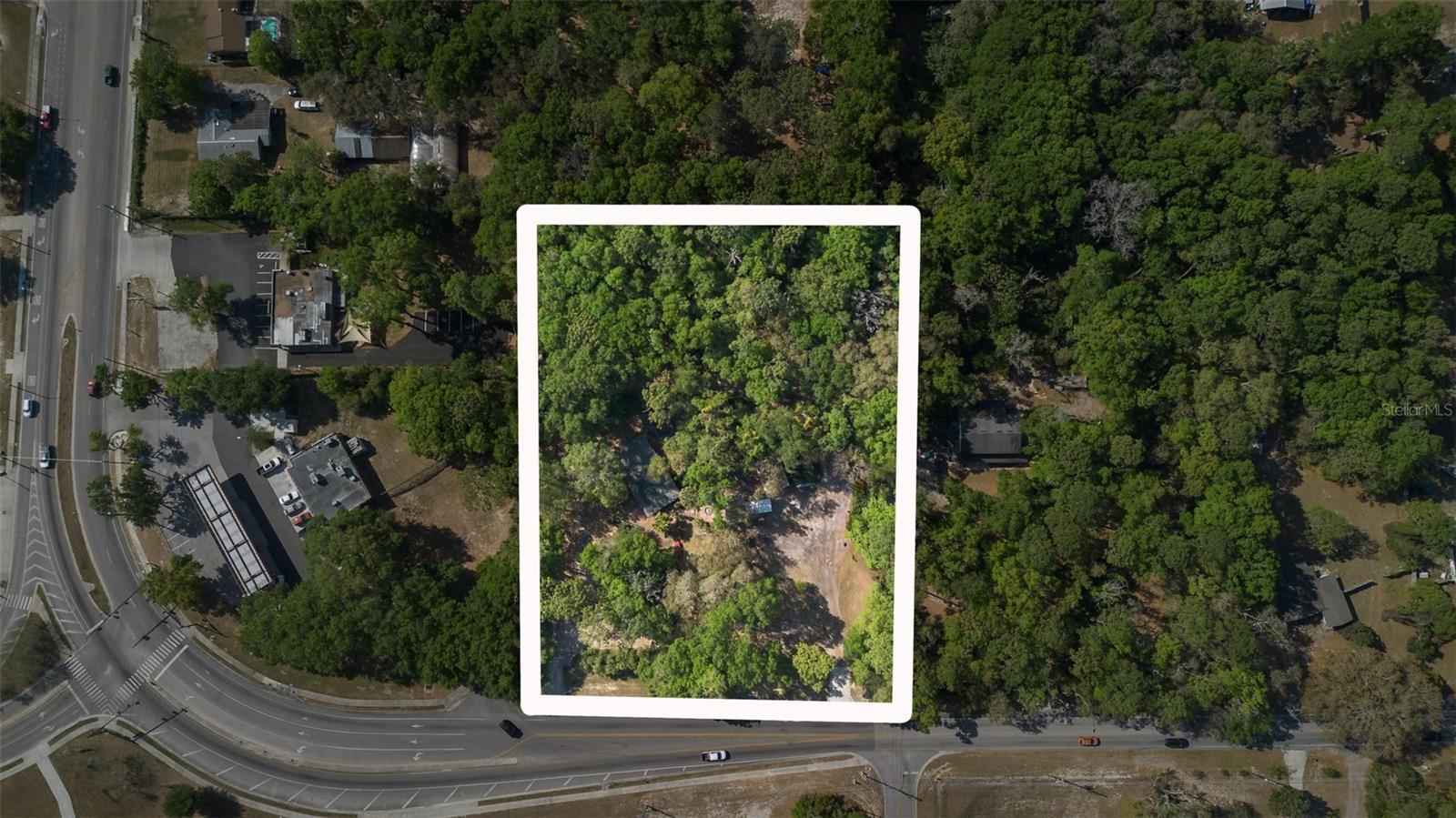Listing V4941760 Private Address