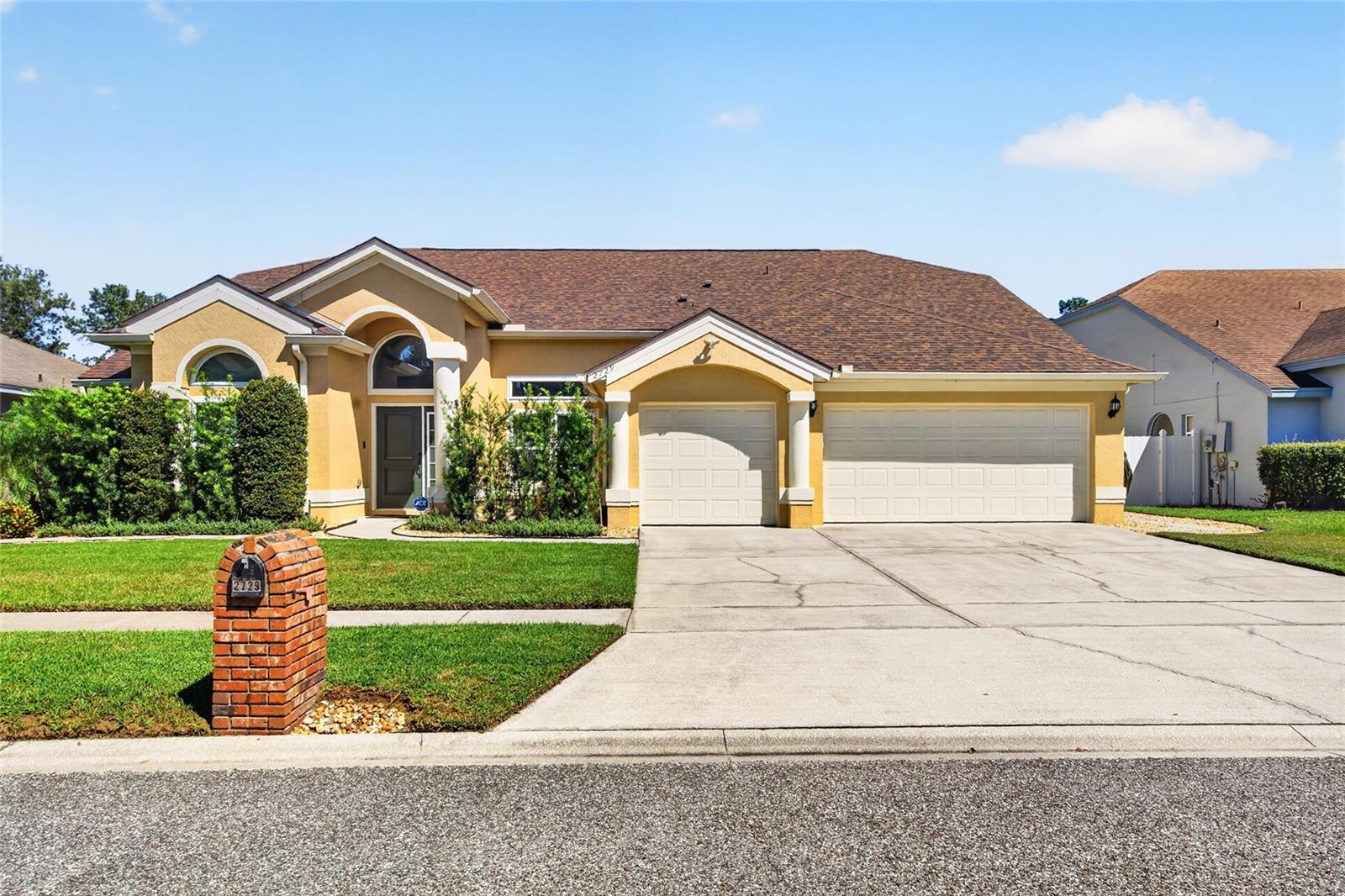 Listing V4951796 2729 SPIVEY LN, ORLANDO, FL 32837